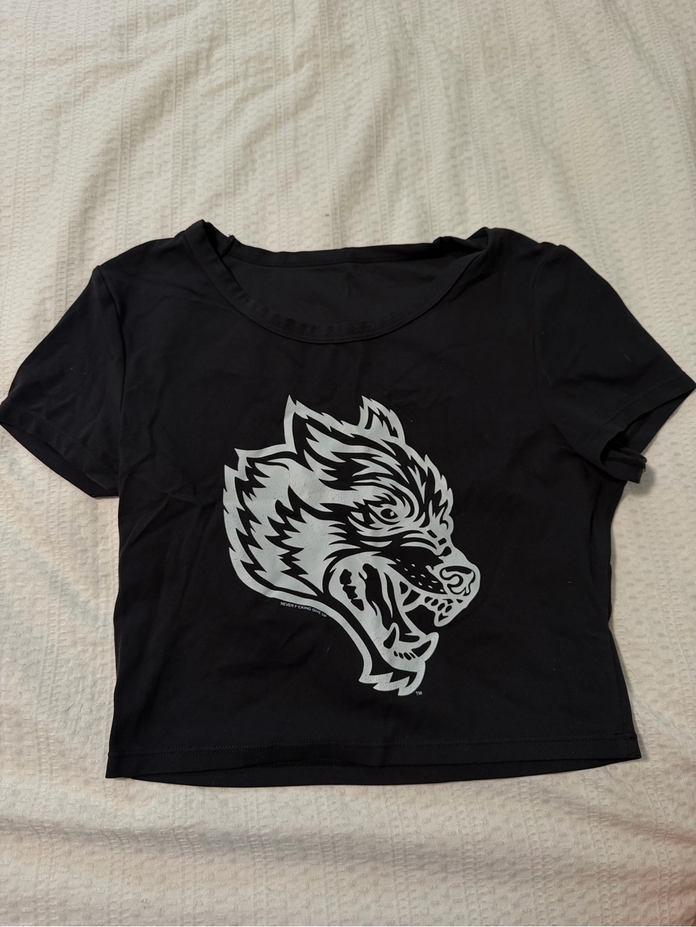 Black Graphic Wolf Crop Tee Sports Bra Alternative - Unbranded